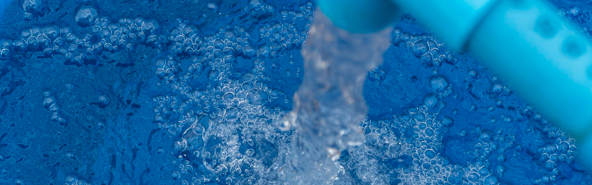 Agua tratada para limpieza industrial: una solución eficiente y sustentable